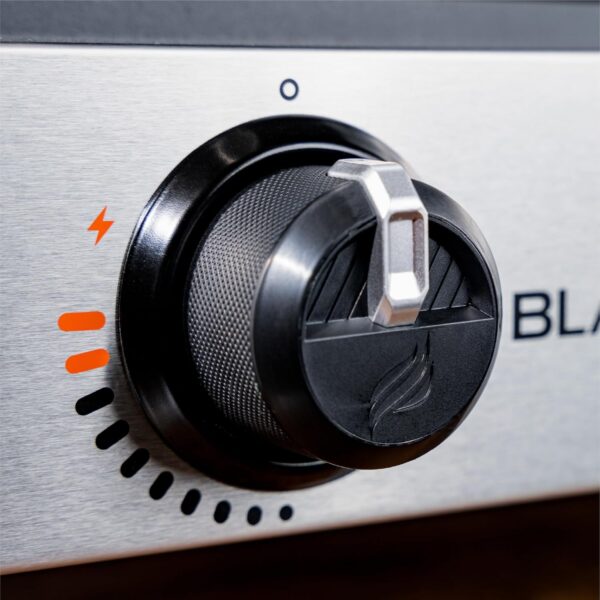 Blackstone 1666 22” Tabletop Griddle with Stainless Steel Faceplate, Powder Coated Steel, Black - Image 4